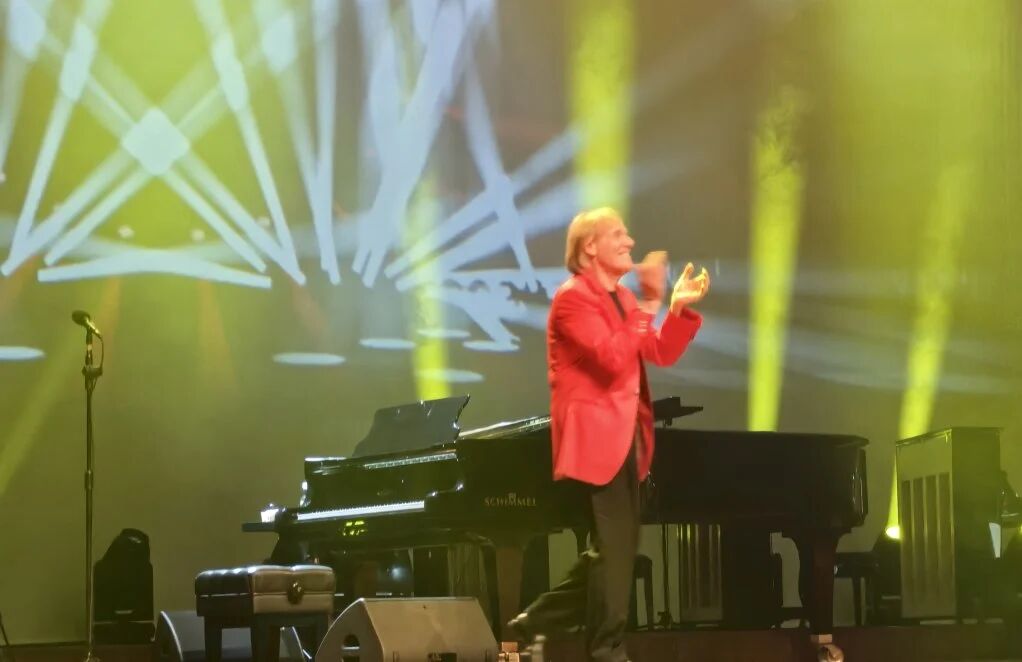 時光的琴鍵，與理查德·克萊德曼重逢在浪漫的旋律之海！